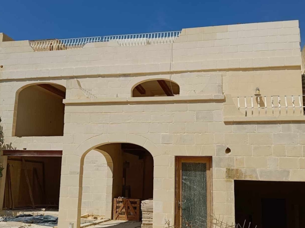 WhatsApp Image 2025-09-11 at 14.31.07 WhatsApp Image 2025-09-11 at 14.31.07