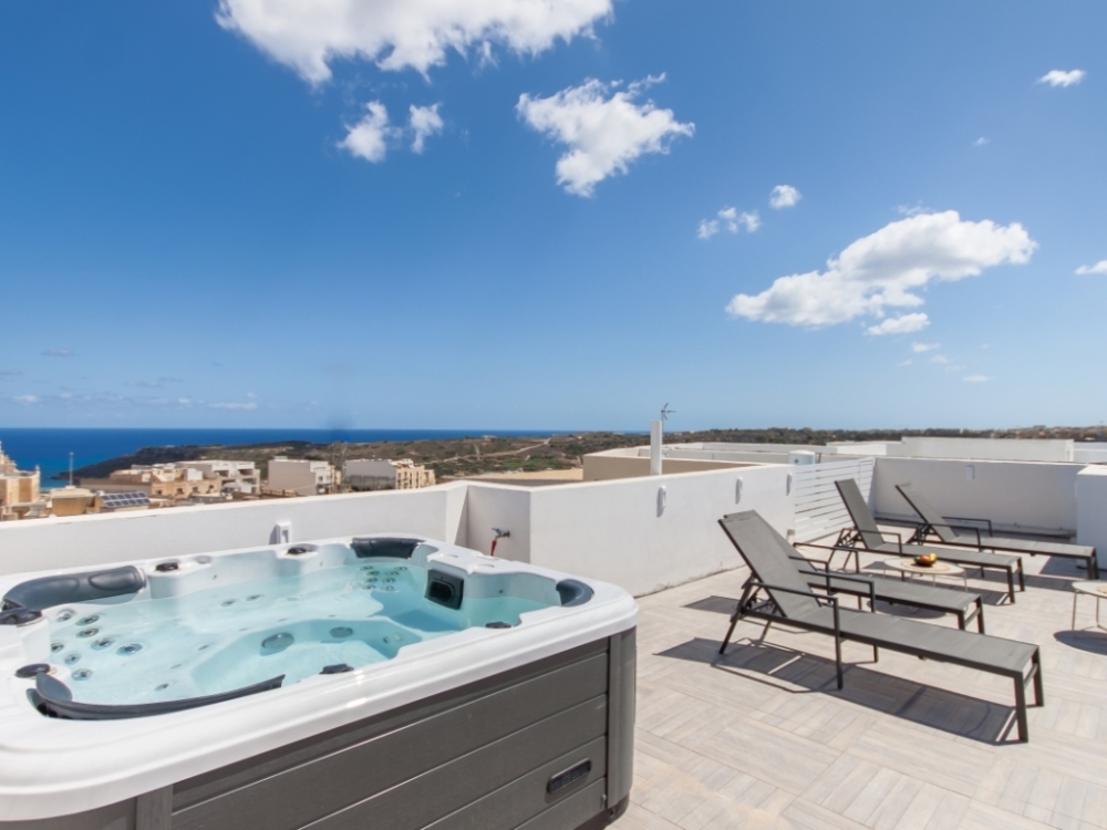 WhatsApp Image 2025-11-11 at 21.07.16 WhatsApp Image 2025-11-11 at 21.07.16