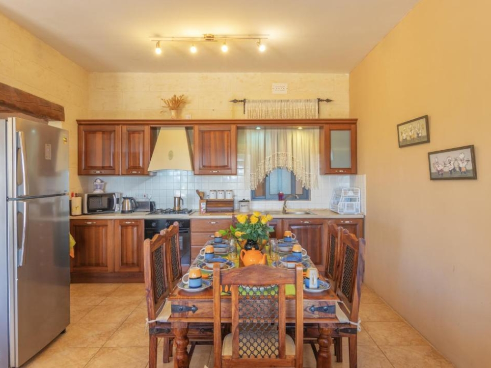 WhatsApp Image 2025-11-18 at 16.53.10 (1) WhatsApp Image 2025-11-18 at 16.53.10 (1)